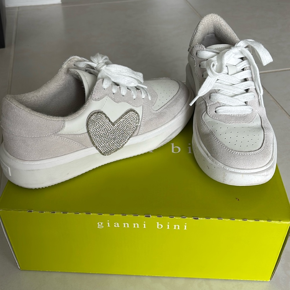 Gianni Bini sneakers